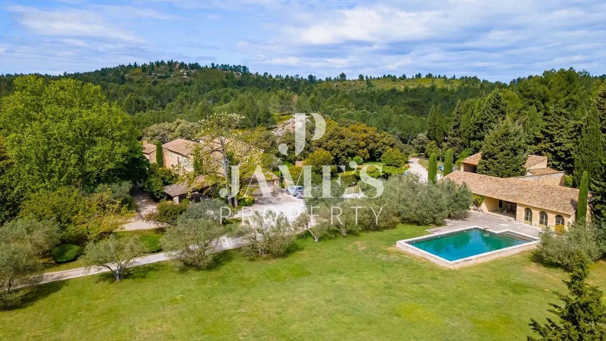 Maison à SAINT-REMY-DE-PROVENCE