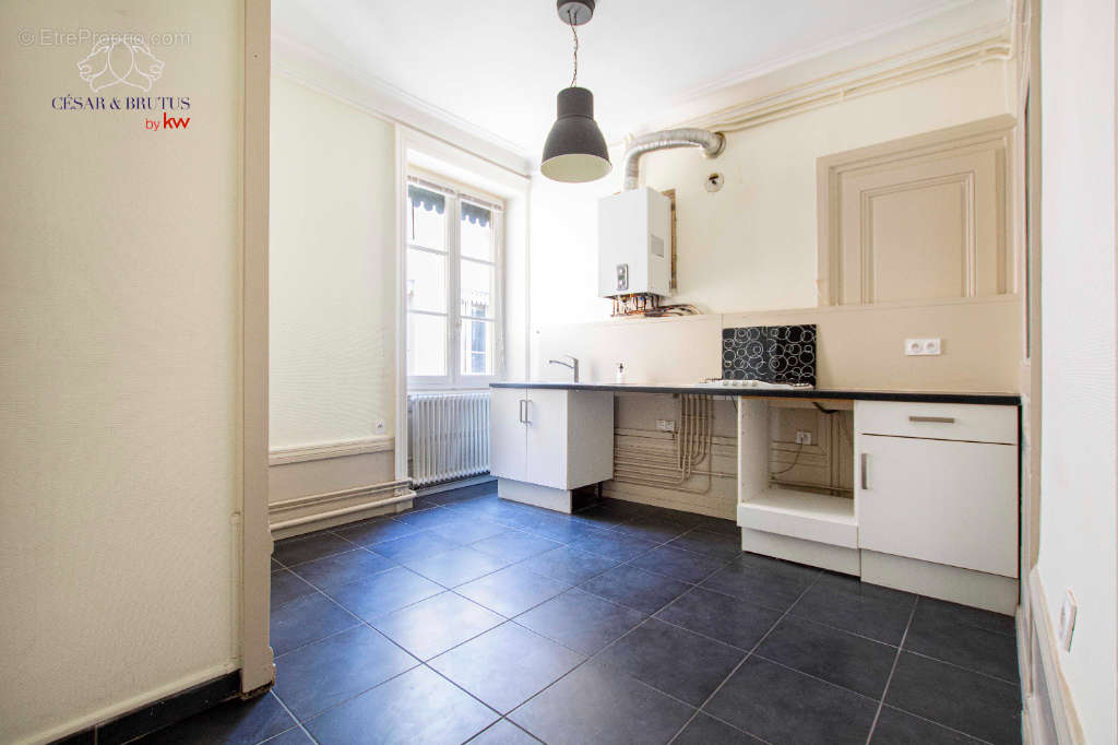 Appartement à LYON-1E