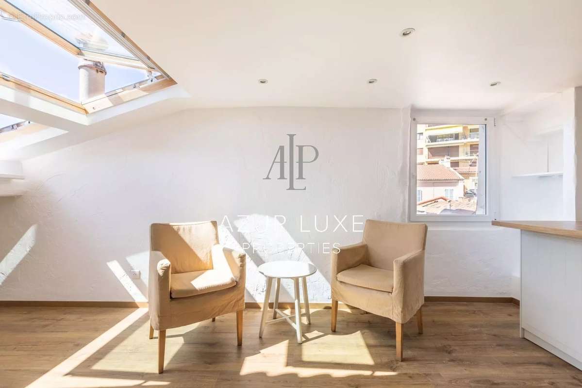 Appartement à VILLEFRANCHE-SUR-MER