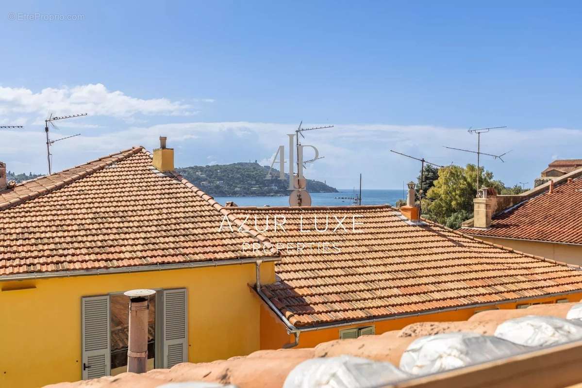 Appartement à VILLEFRANCHE-SUR-MER