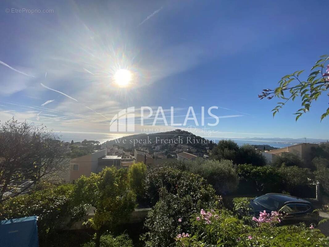 Appartement à VILLEFRANCHE-SUR-MER