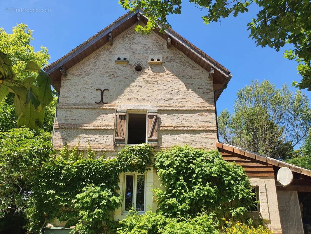 Maison à SAINTE-FOY-LA-GRANDE