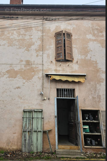 Maison à PONT-DE-VEYLE