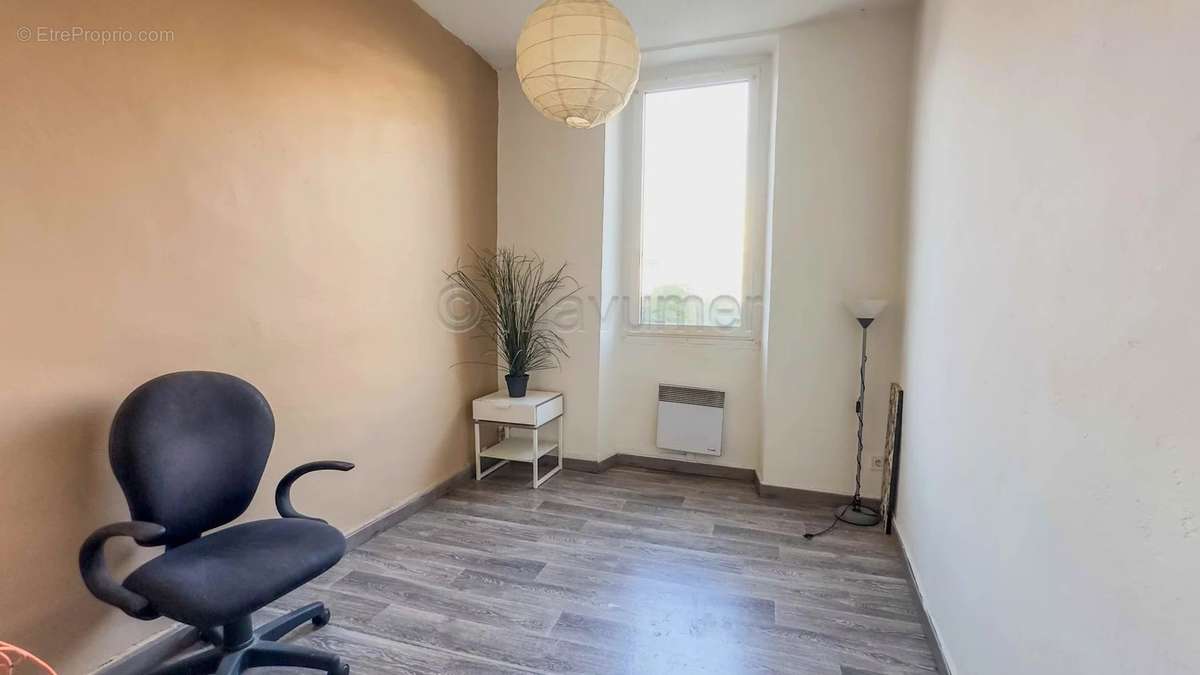 Appartement à MARSEILLE-10E