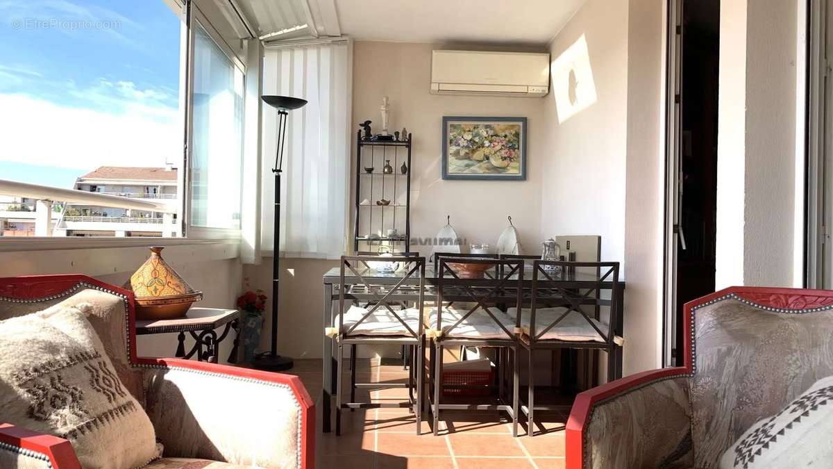 Appartement à MARSEILLE-10E