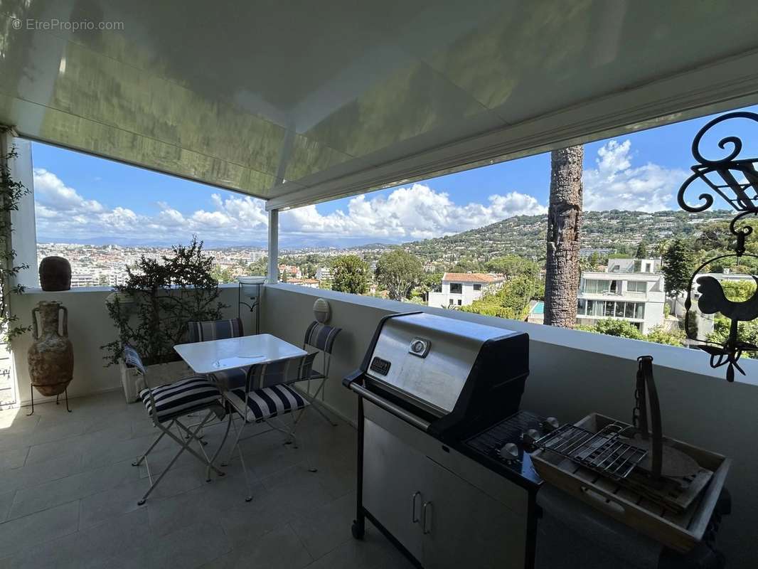 Appartement à CANNES