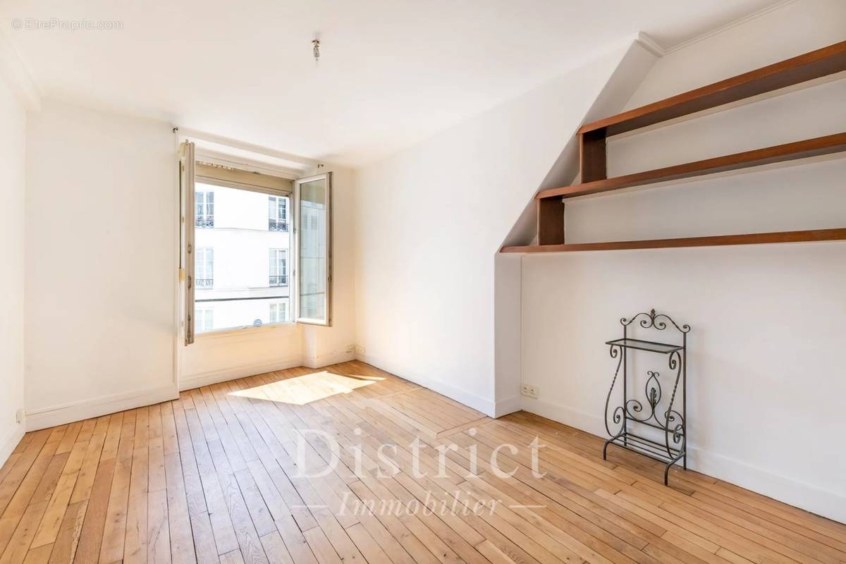 Appartement à PARIS-6E