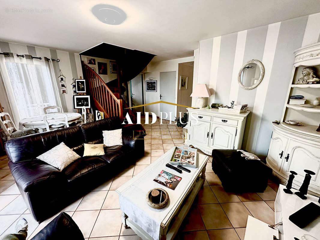 Appartement à ERMONT