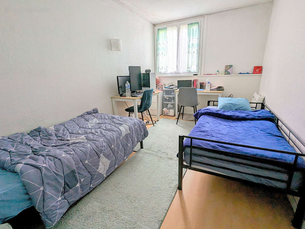 Appartement à MONTIGNY-LE-BRETONNEUX