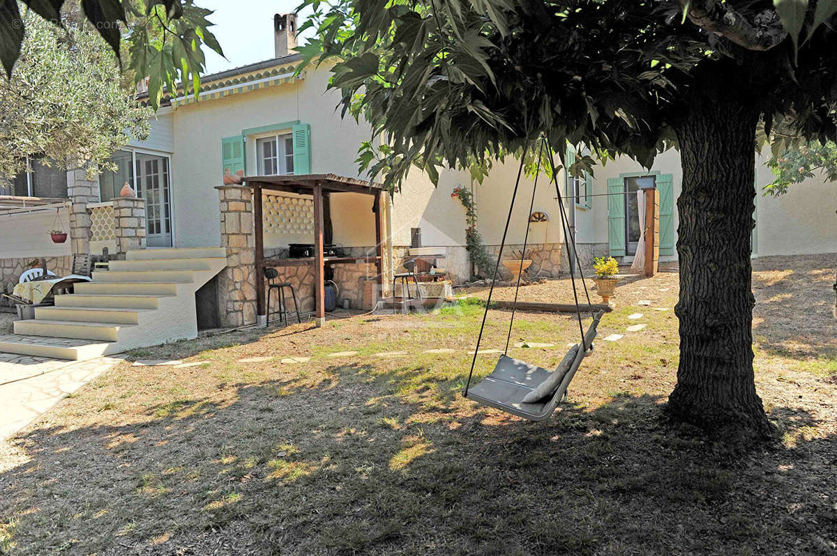 Maison à TRANS-EN-PROVENCE