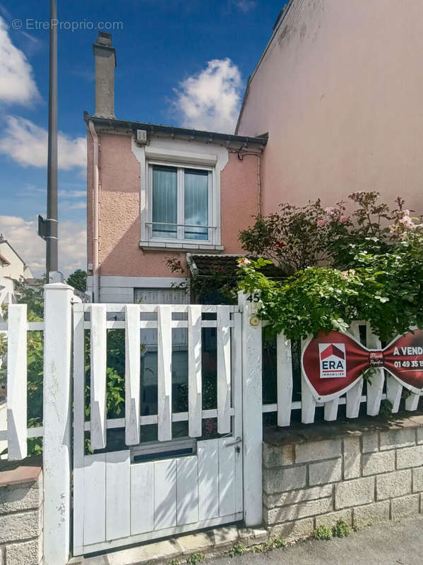 Appartement à ROSNY-SOUS-BOIS