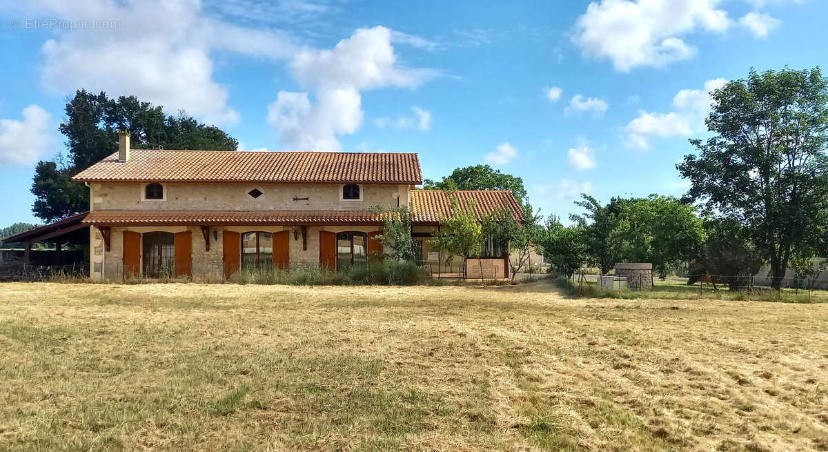 Maison à GAILLAN-EN-MEDOC