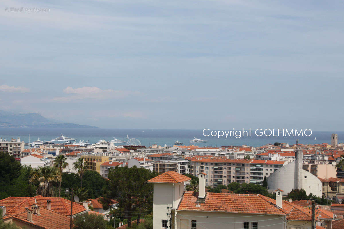 Appartement à ANTIBES