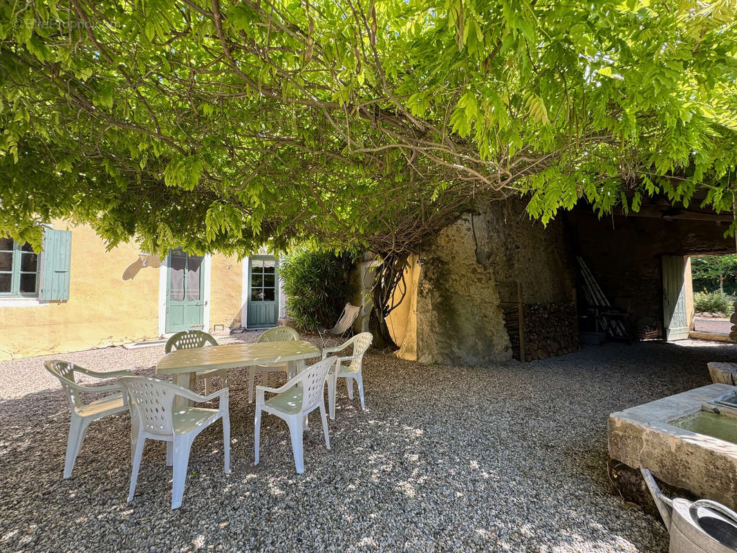 Maison à VAISON-LA-ROMAINE