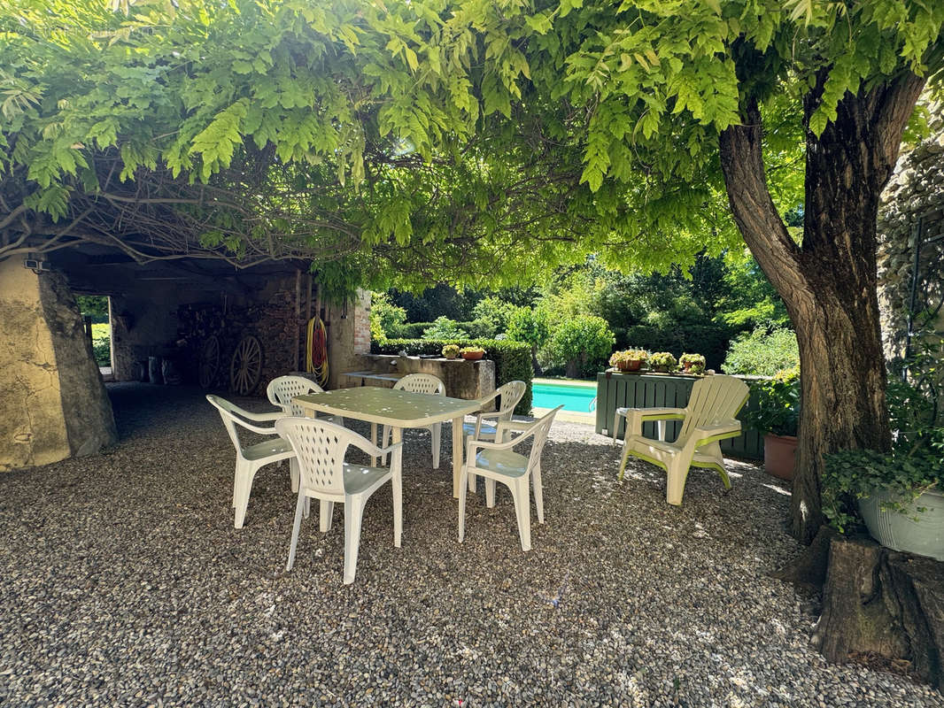 Maison à VAISON-LA-ROMAINE