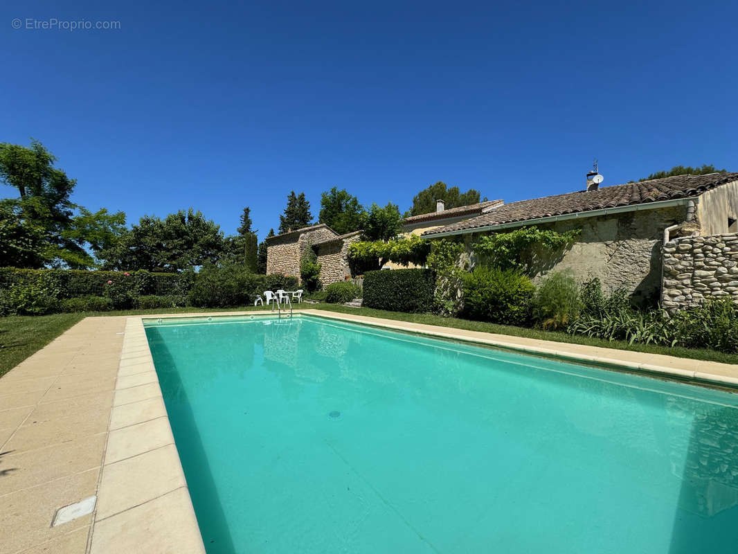 Maison à VAISON-LA-ROMAINE