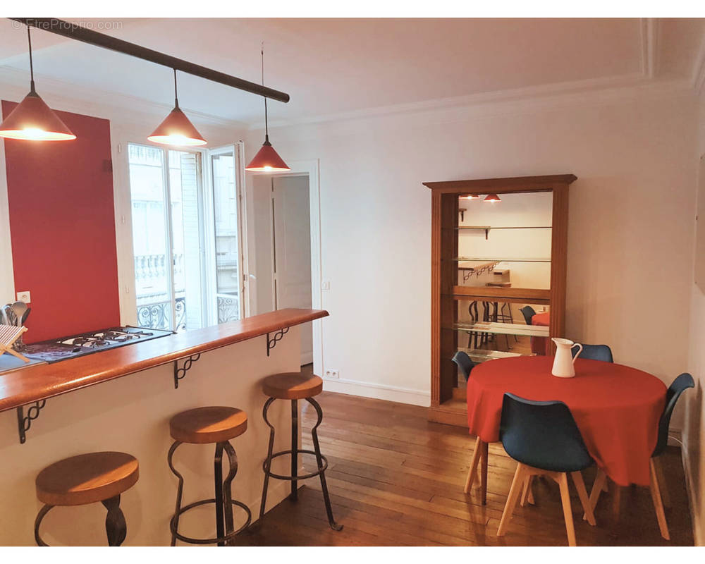 Appartement à PARIS-11E