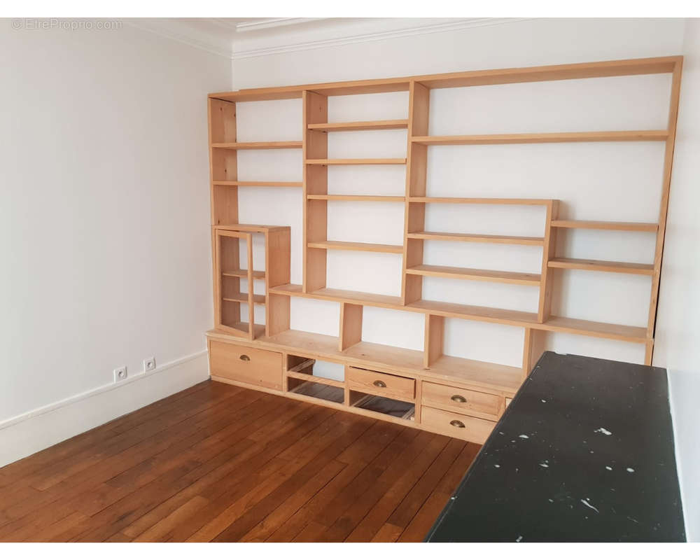 Appartement à PARIS-11E