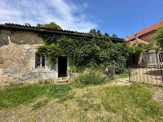 Maison à SAINT-MARTIN-D&#039;ARY