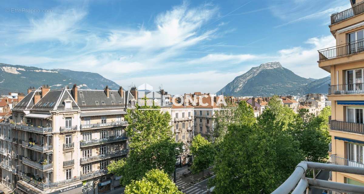 Appartement à GRENOBLE