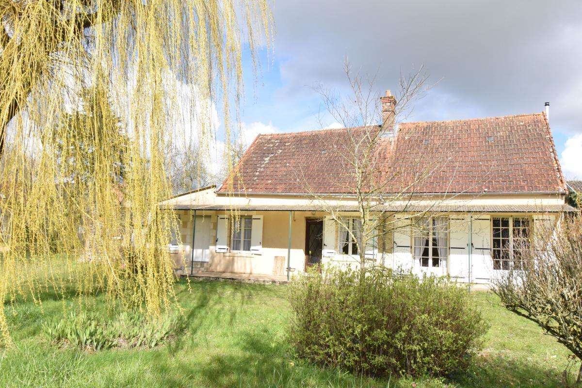 Maison à DAMPIERRE-SOUS-BOUHY