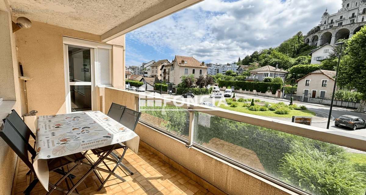 Appartement à AIX-LES-BAINS