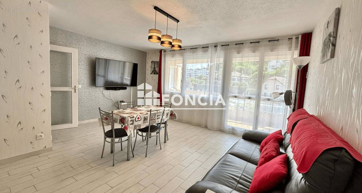 Appartement à AIX-LES-BAINS