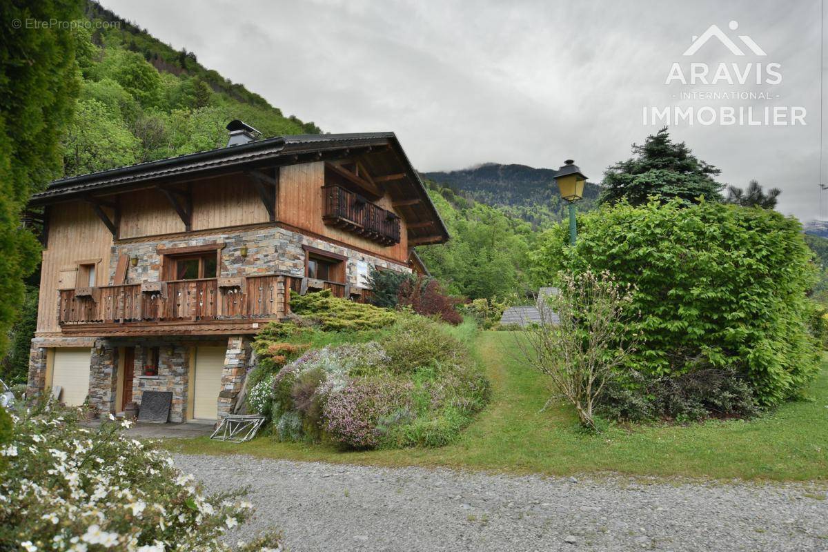 Maison à SAMOENS