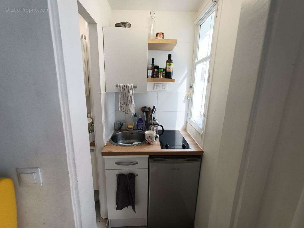 Appartement à PARIS-17E