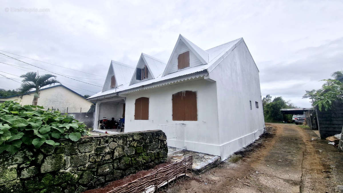 Maison à SAINT-JOSEPH