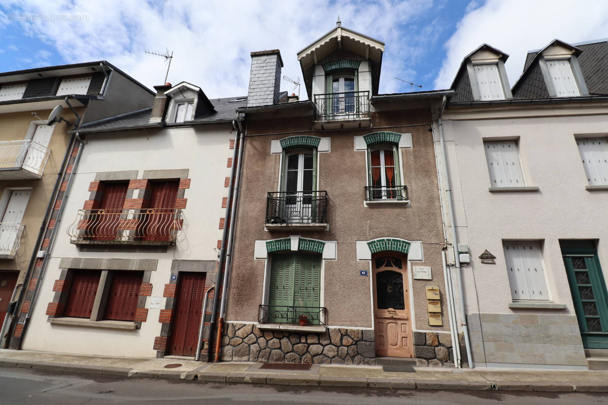 Appartement à LA BOURBOULE