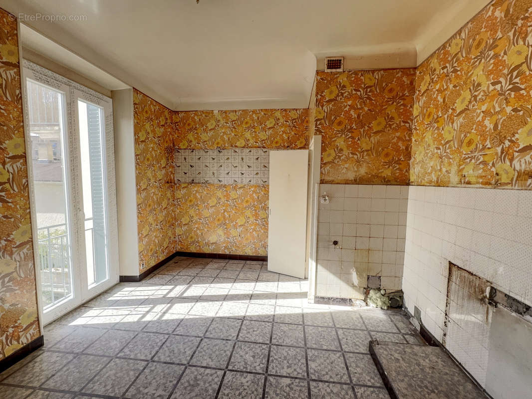 Appartement à AIX-LES-BAINS