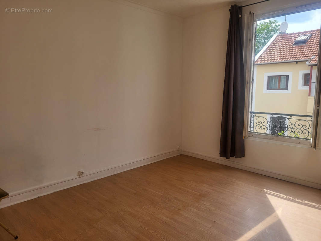 Appartement à PIERREFITTE-SUR-SEINE