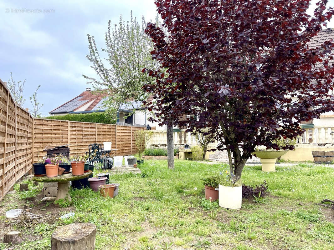 Maison à CHANGIS-SUR-MARNE