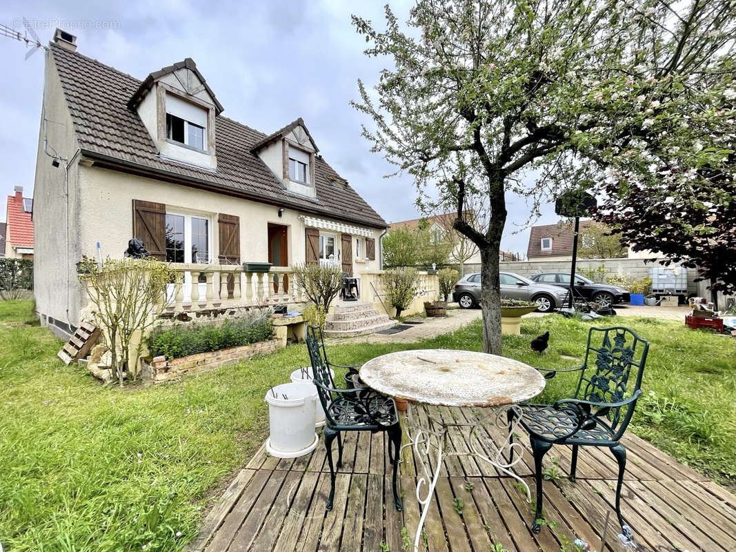 Maison à CHANGIS-SUR-MARNE