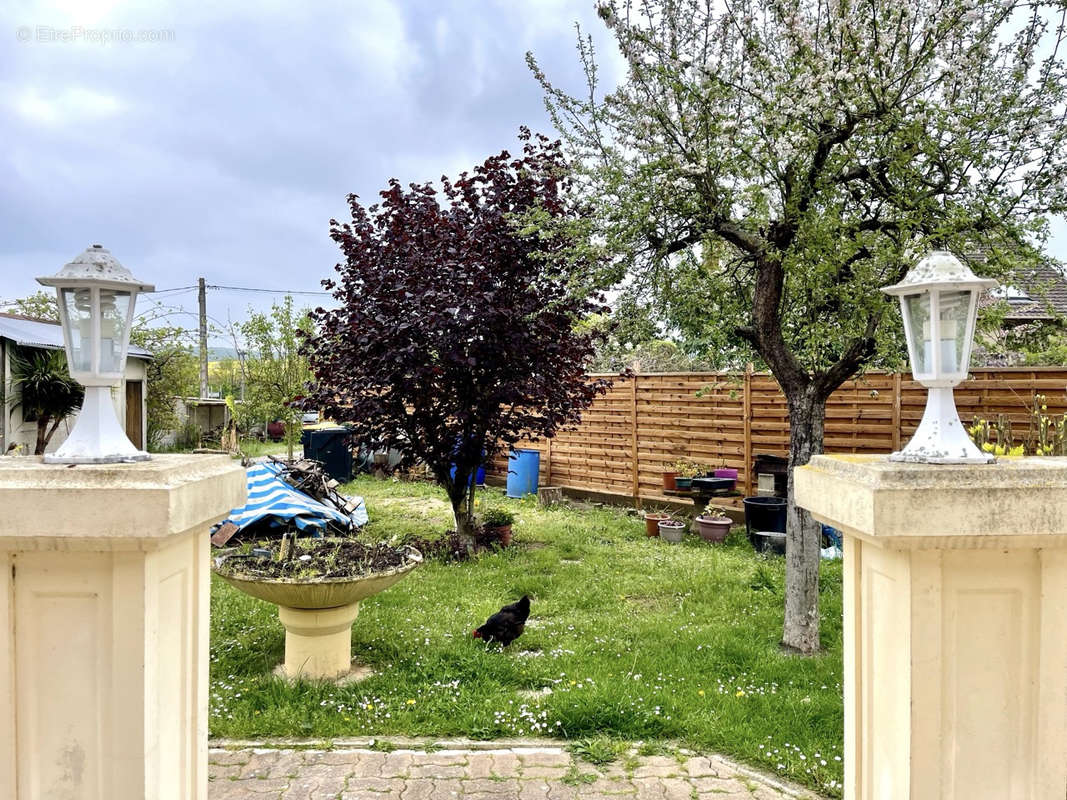 Maison à CHANGIS-SUR-MARNE