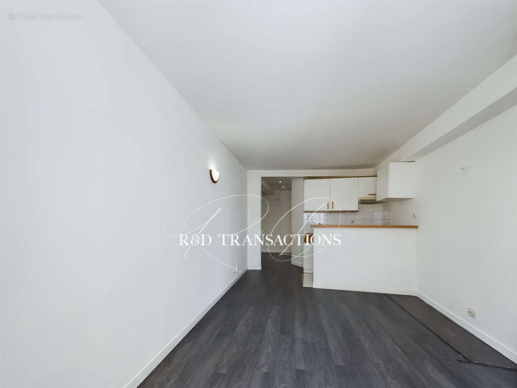 Appartement à PARIS-19E