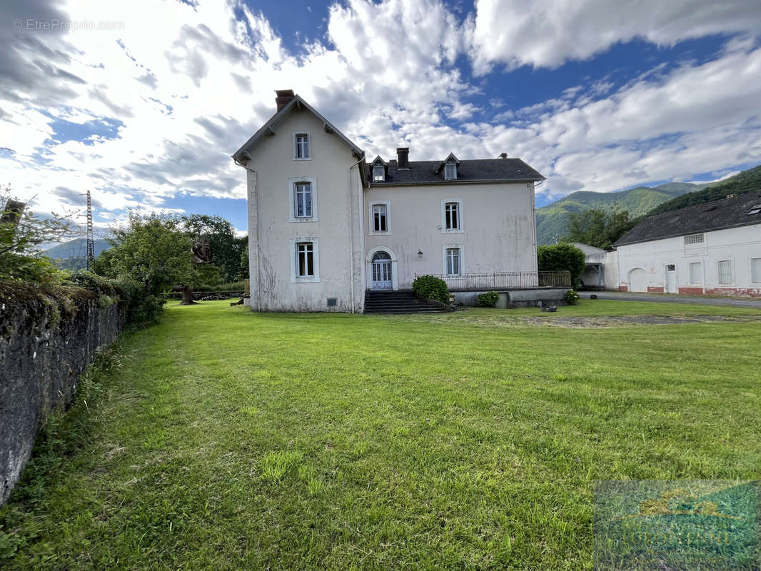 Maison à SAINT-PE-DE-BIGORRE