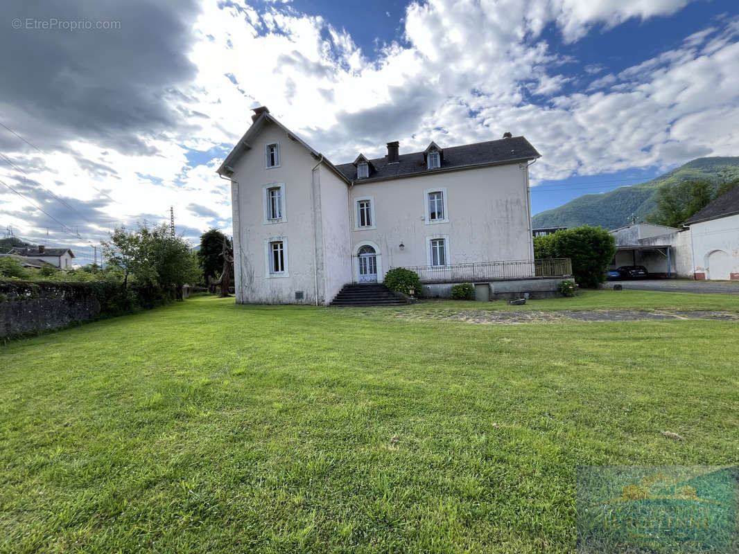 Maison à SAINT-PE-DE-BIGORRE