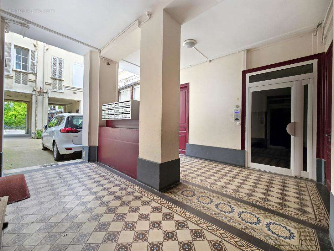 Appartement à PARIS-11E