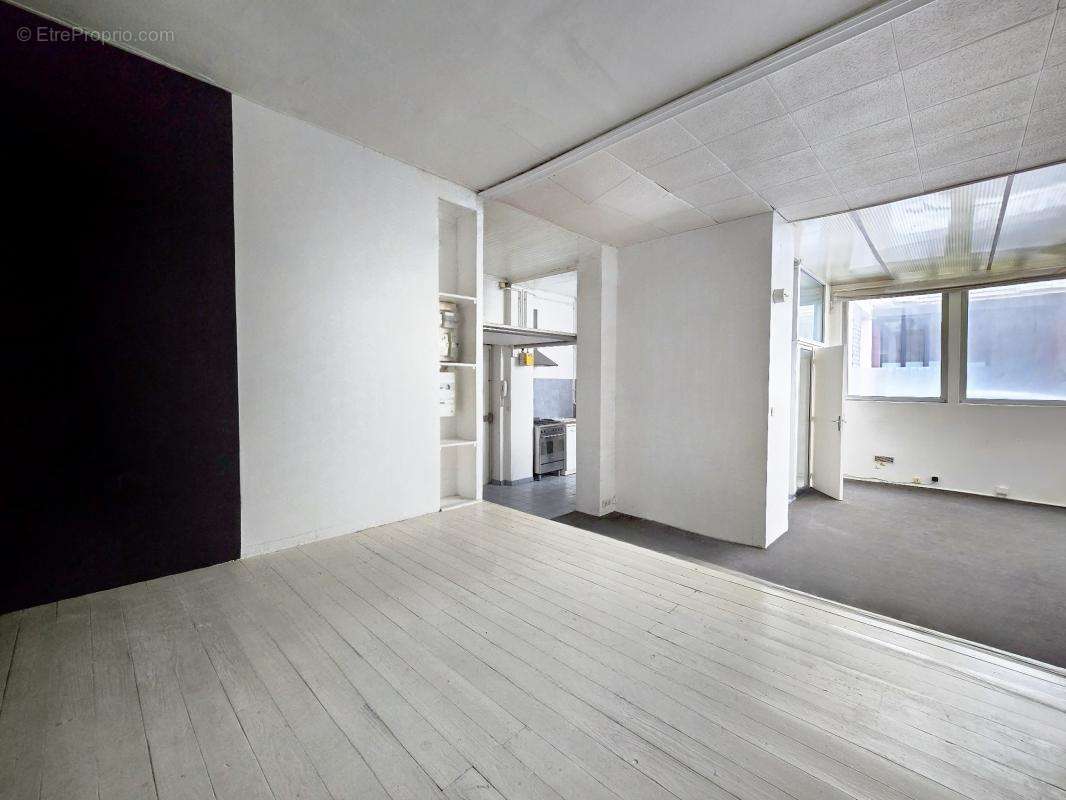 Appartement à PARIS-11E