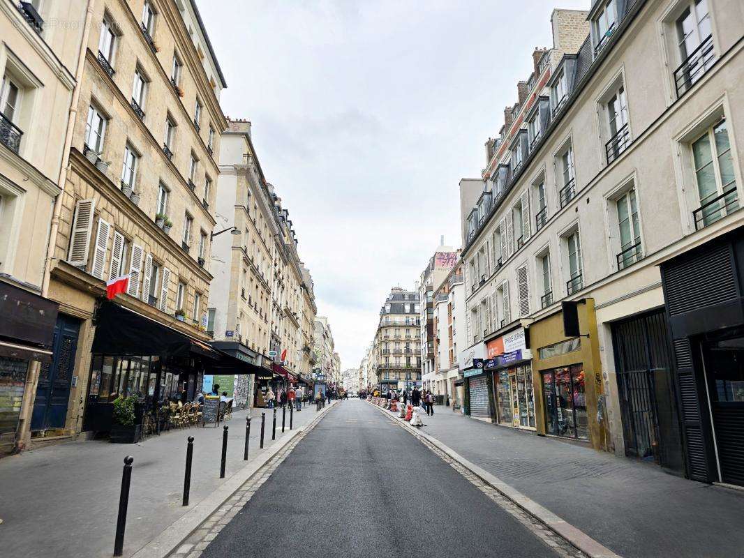 Appartement à PARIS-11E