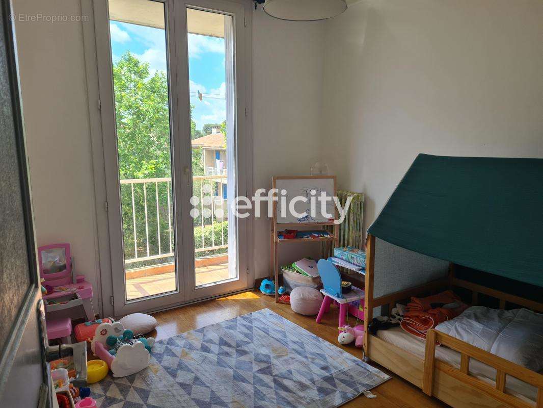 Appartement à SAINT-CANNAT