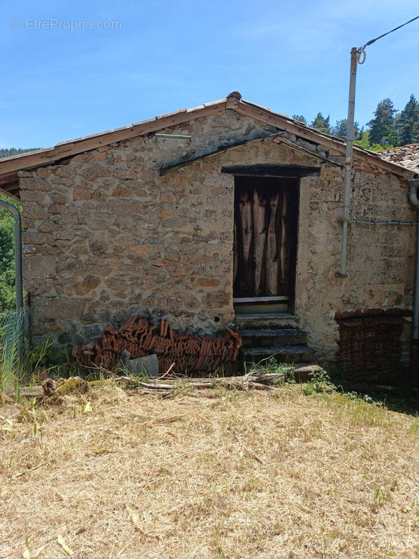 Maison à VERNOUX-EN-VIVARAIS