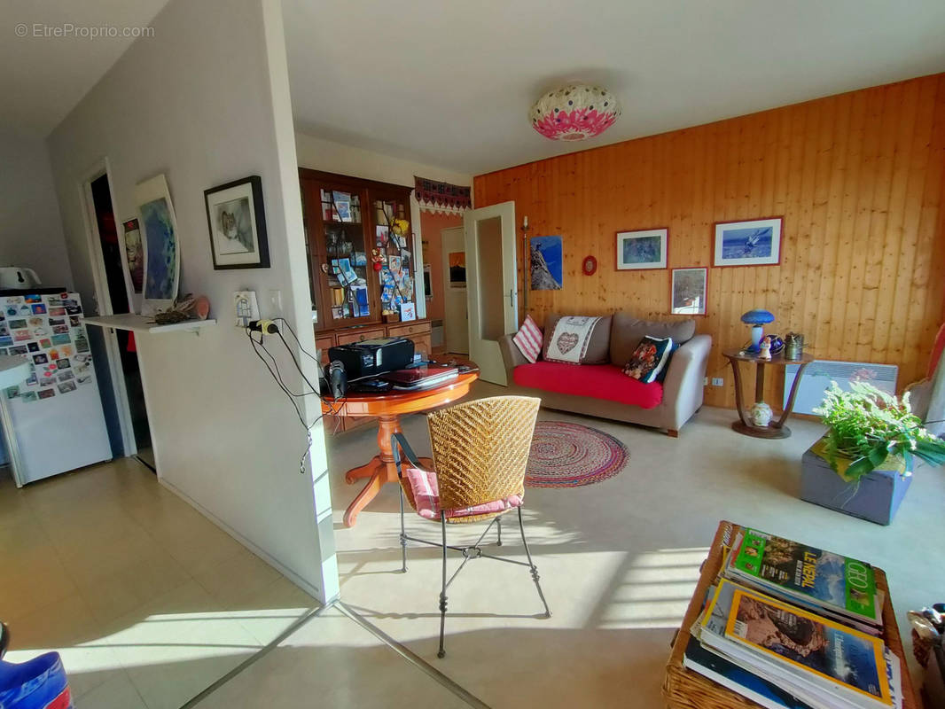 Appartement à SAINT-SEBASTIEN-SUR-LOIRE