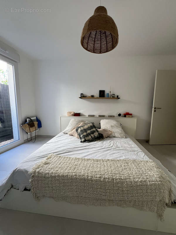 Appartement à MARSEILLE-6E