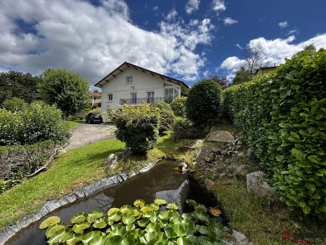 Maison à SAINT-PAUL-EN-CORNILLON