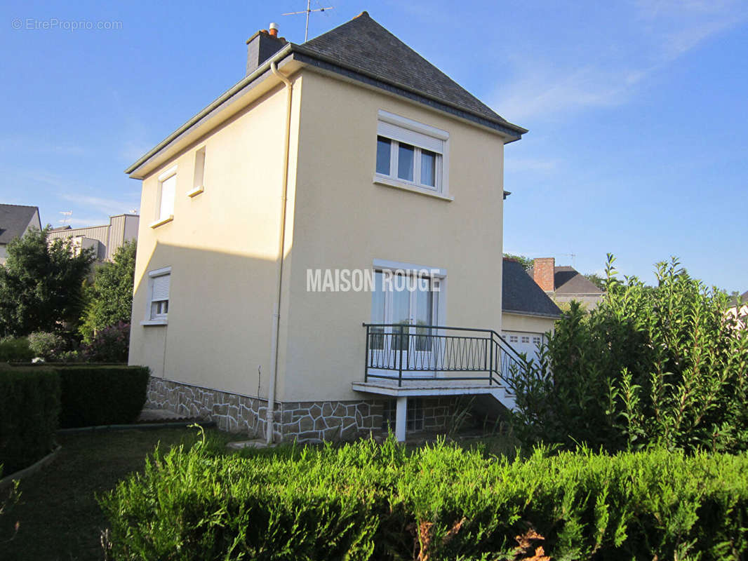 Maison à CHARTRES-DE-BRETAGNE