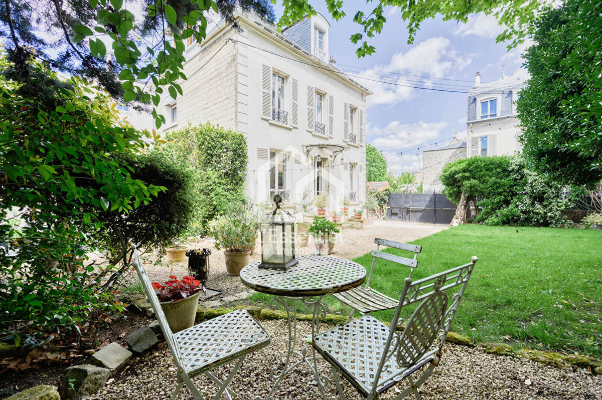 Maison à MAISONS-LAFFITTE