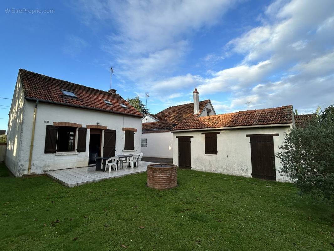 Maison à LA FERTE-SAINT-AUBIN